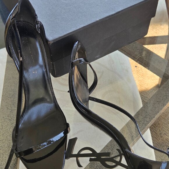 YSL heels $300 - Picture 3 of 4